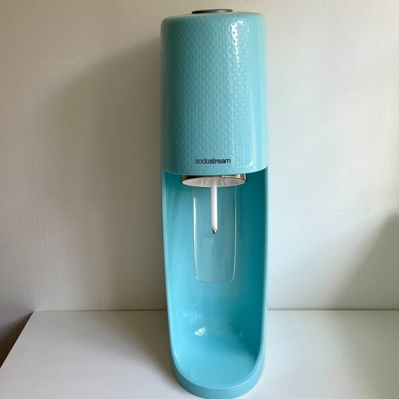 SodaStream Fizzi Sparkling Water Soda Maker Base in Acqua Blue - Picture 3 of 9
